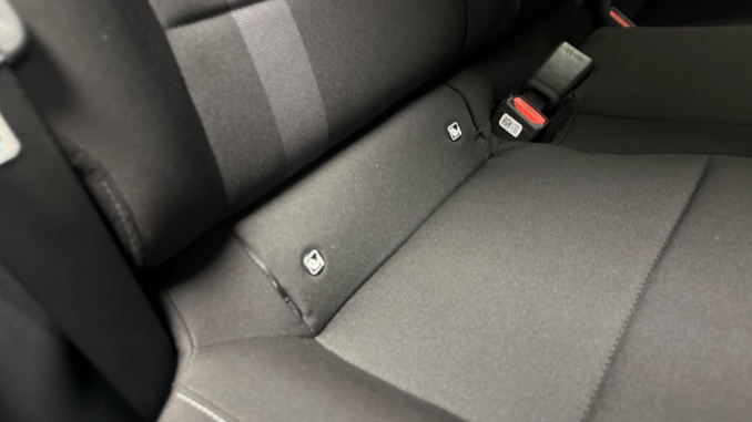Hyundai i20 1.0T GDi 90 Tech Line 5dr Petrol Hatchback - Image 23